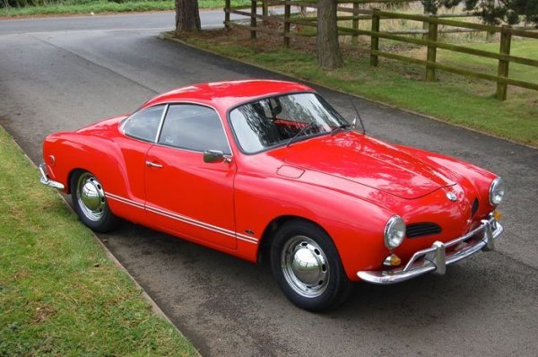 Това вероятно е най-доброто, в което може да бъде превърнат оригинален VW Beetle. Елегантен, надежден, красив и непретенциозен. За добро стечение на обстоятелствата може да бъде посочен и фактът, че от този модел са произведени доста бройки - около 500 000, както и наличието на резервни части. Цената варира от 17 400 до 25 800 евро.